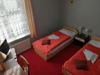 Отель Hotel Sowa Эльблонг Двухместный номер с 1 кроватью или 2 отдельными кроватями-9